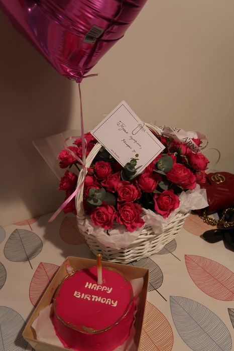 Букет цветов в корзине