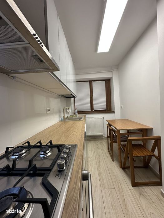 3 cam 70 mp,  Centru- Bld Stefan Cel Mare- Mamma Mia
