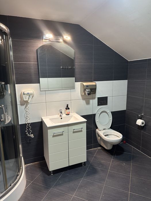 Vand afacere la cheie