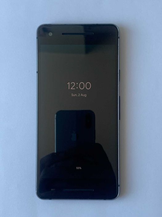 Телефон Google Pixel 2