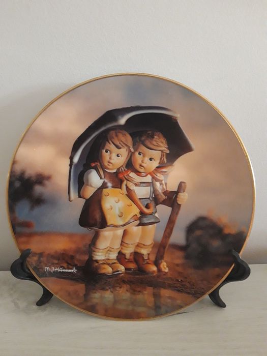 Порцеланови  чинии за стена Hummel