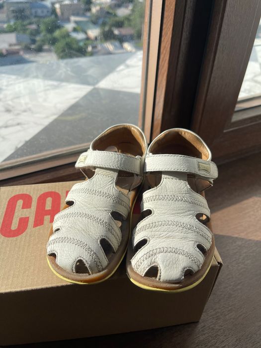 Детские кожаные сандалии