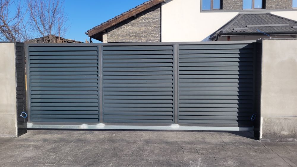 Tâmplărie pvc și aluminiu/porți metalice și aluminiu