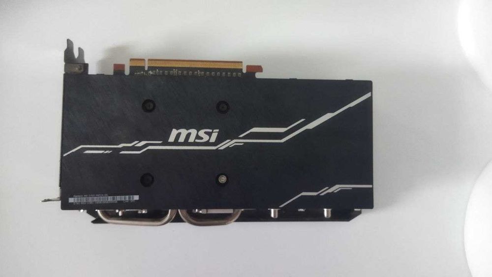 Placă video AMD Radeon RX 5700 8GB