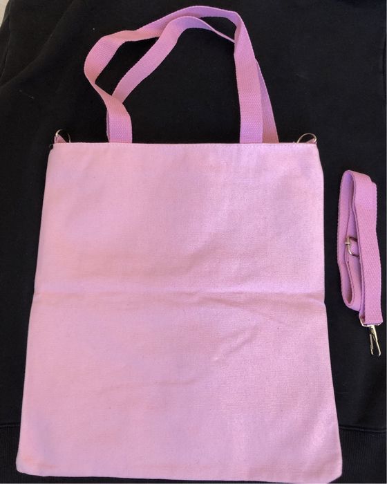 Продаётся красивый и модный шопер