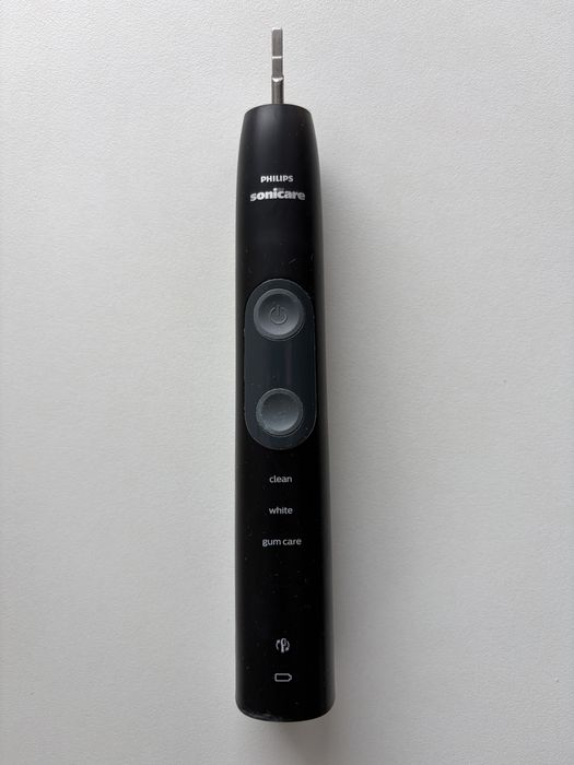 Електрическа четка Philips Sonicare ProtectiveClean 5100