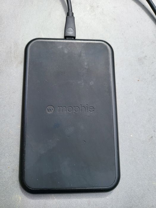 Încărcător wireless Mophie