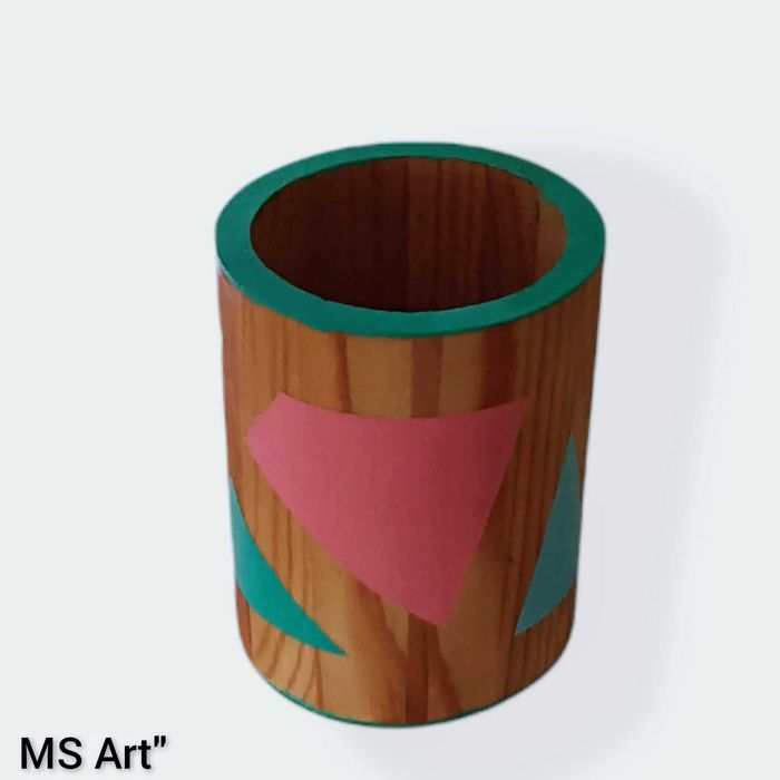 Ръчно рисуван дървен моливник