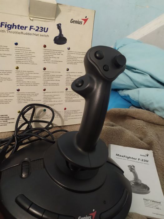 Продам игровой джойстик