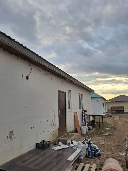 Продам  два дома в одном дворе