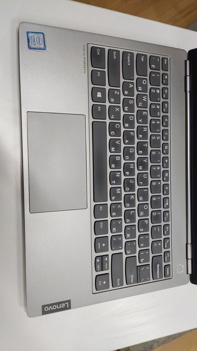 Отличный ноутбук с Core i5