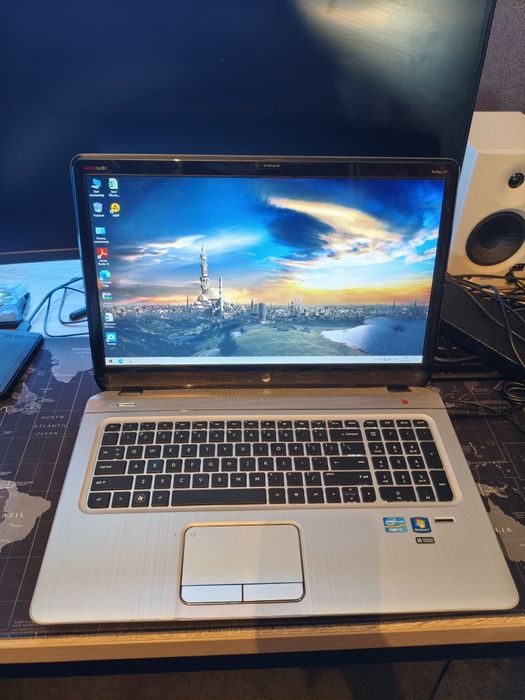 Большое Ноутбук 17.3, Core i7, 8GB ozu, hdd 1tb