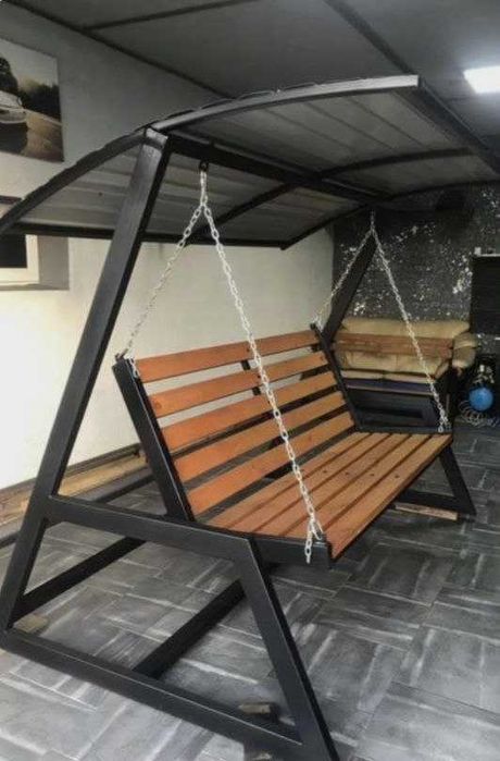 Эффектное сочетание металл+дерево. Мебель на заказ.