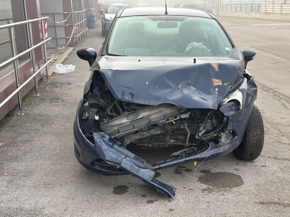 Форд Фиеста 1.25i На Части