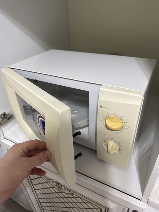 Микровалновка істеп тұр