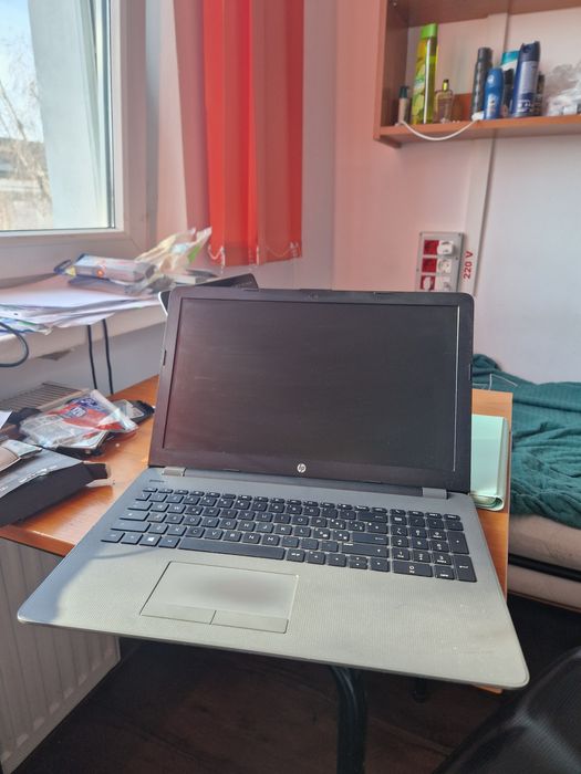 HP 250 G6 250 GB SSD 8 GB RAM INTEL 15,6 INCH