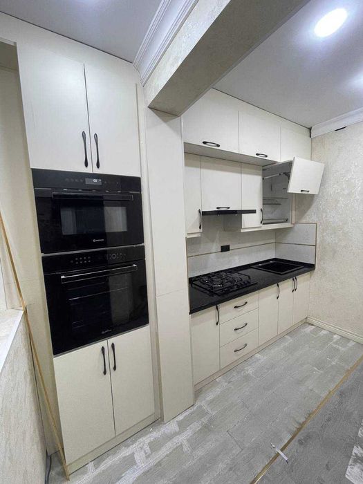 Кухонные мебель  на Заказ