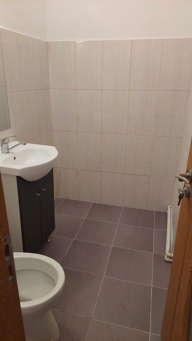 Vând apartament cartier obor