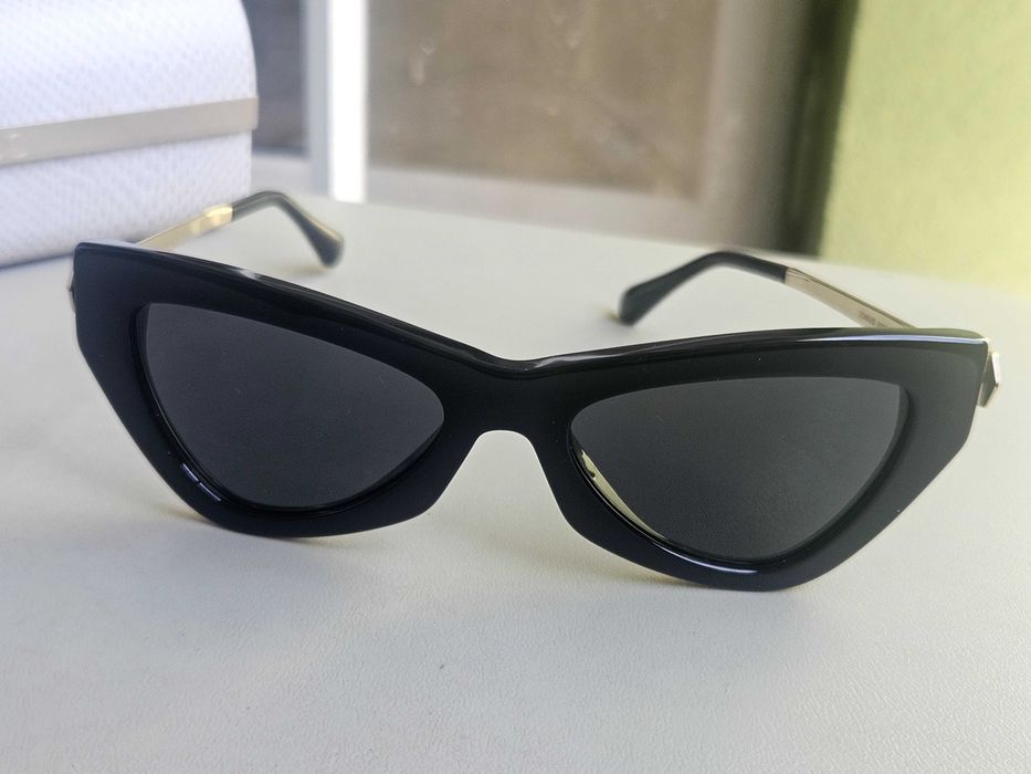 Оригинални дамски слънчеви очила Jimmy Choo