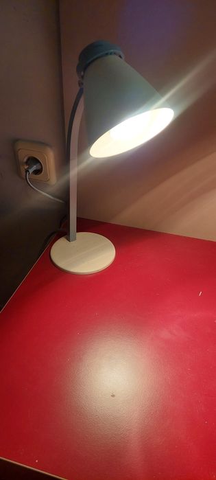 Продавам мебели и електроуред