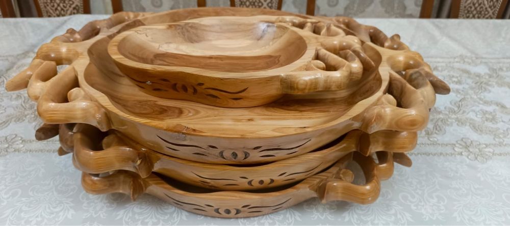 Қазақ ою табақтары