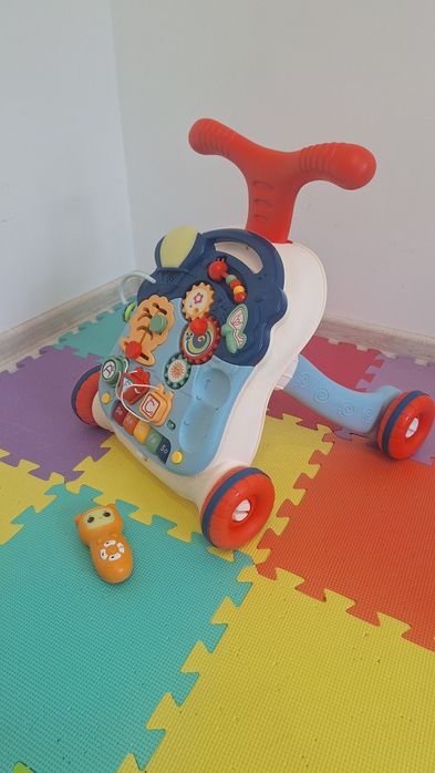 Antemergător + măsuță activități