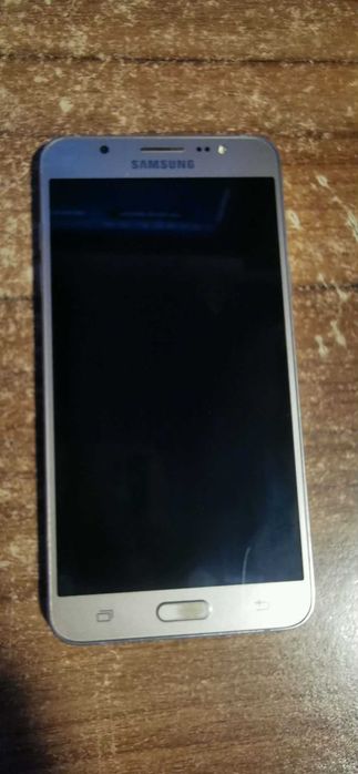 Samsung Galaxy J5-Stare impecabila-Doar in Turda-150 Lei
