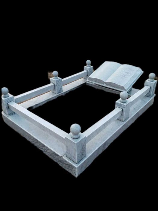 Памятник гранитный