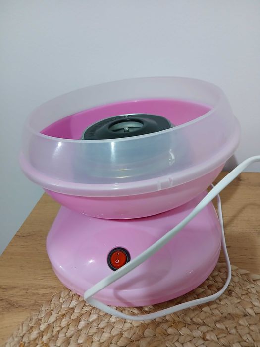 Aparat de facut vata de zahar, nou-nout!