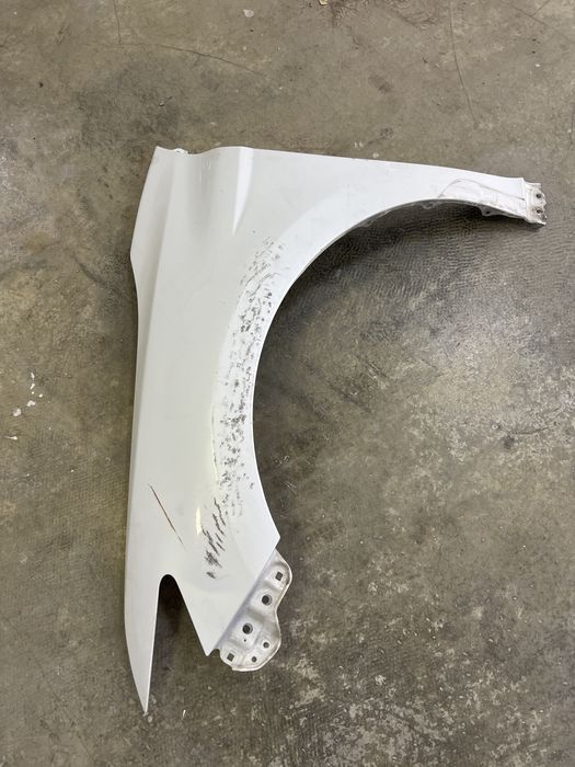 Крыло переднее левое камри 70/75
