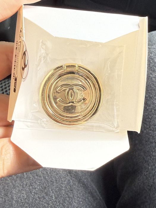 кольцо держатель на телефон Chanel