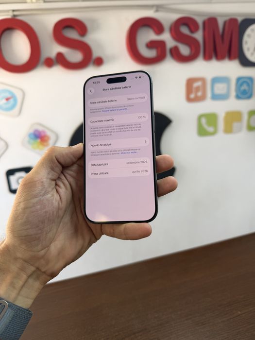 Vand iphone 17 256Gb Black impecabil