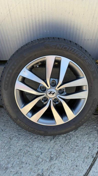 Jante Hyundai R16 I30 I40 Kona Ioniq Elantra 205 55 16 iarna Lassa  Kia