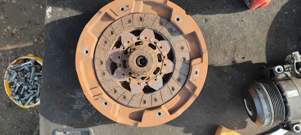 6ст Ръчна скоростна кутия и съединител демфер Mercedes W204