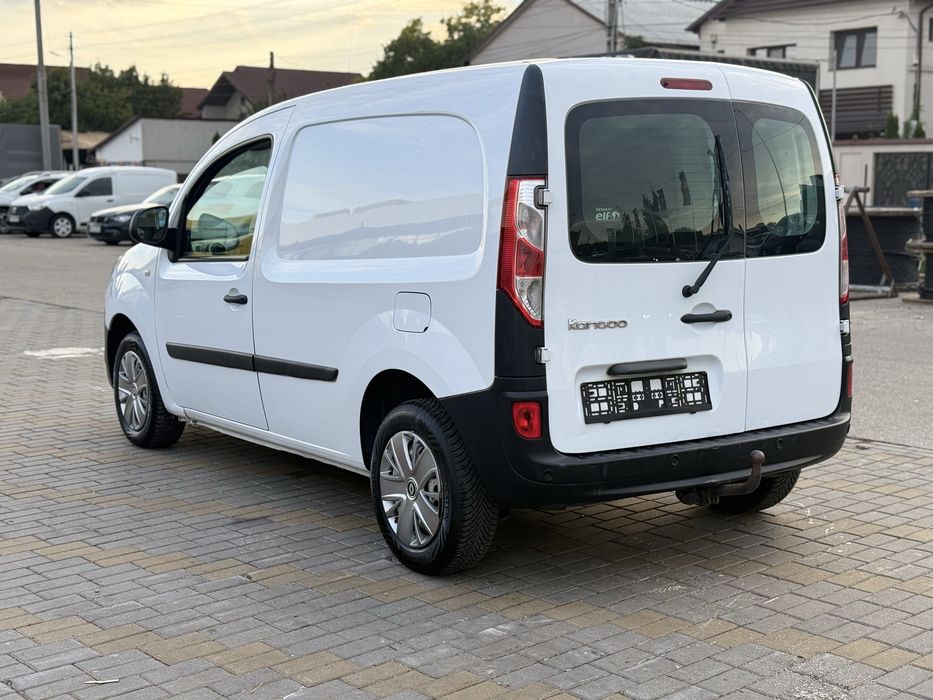 Vand Renault kangoo 1.5 dci 2014,ac functional,senzori parcare,pilot automat,import Olanda