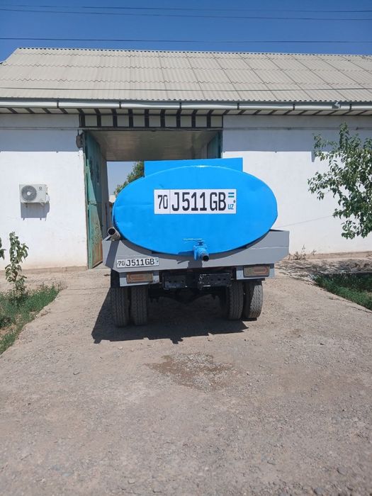 Zil vodavoz sotiladi