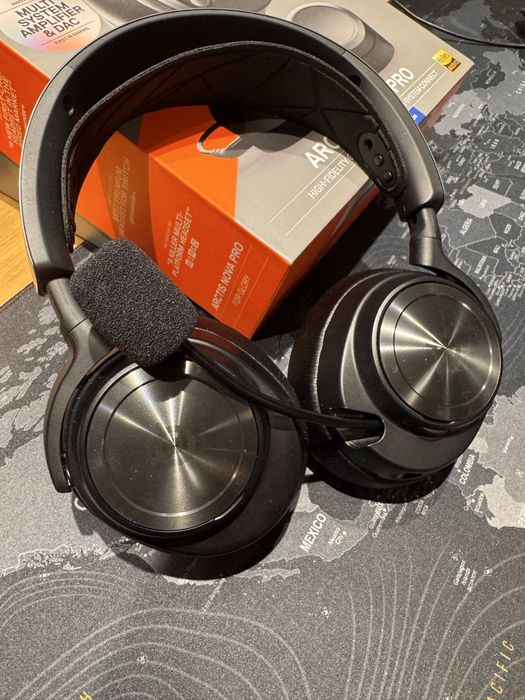 Steelseries Arctis Nova Pro + DAC Wired Слушалки