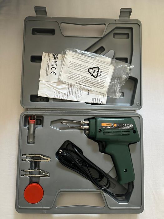 Pistol de lipit nemtesc 100w in  cutia originala