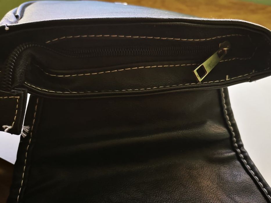 Черна дамска чанта