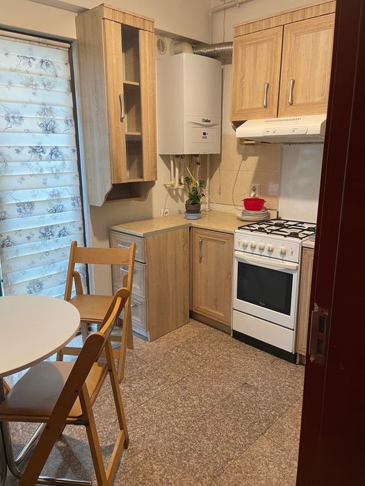 Apartament 2 camere de închiriat, vis a vis de Spitalul de Recuperare