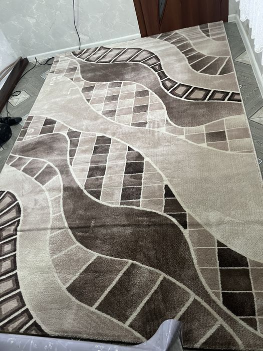 Ковер новый продаётся