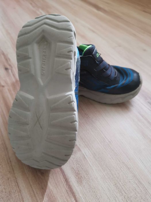 Skechers номер 24