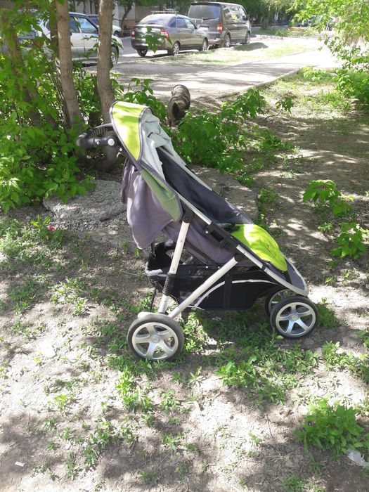 Продам детскую коляску