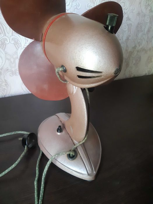 Вентилятор советского периода 1963 г в рабочем состоянии