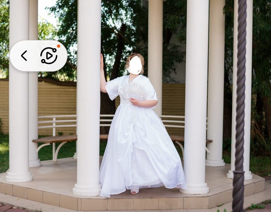 Продам свадебное платье большого размера