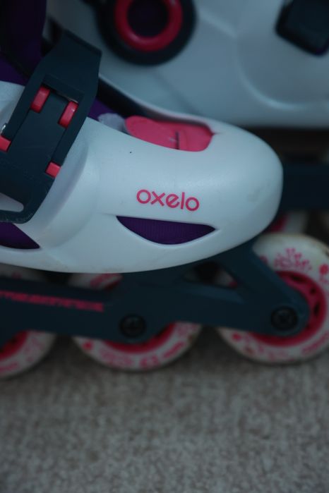 Role copii (fetita) + casca de protectie cadou.