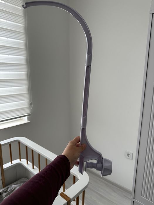 стойка за бебешка въртележка