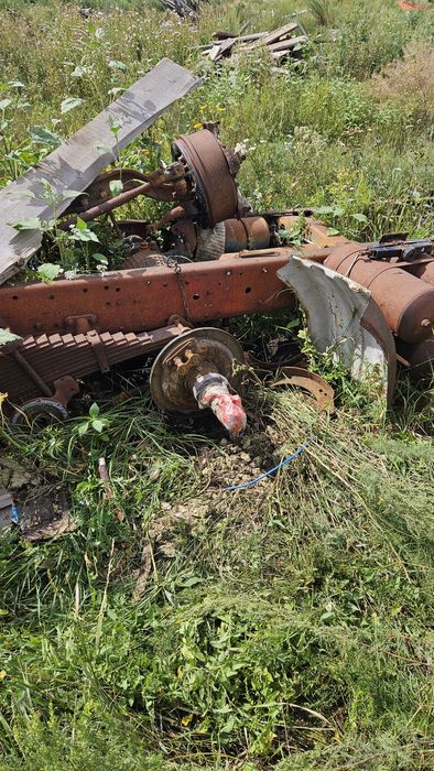 Рама камаз тягачь, рессоры, мост