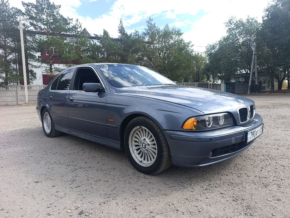 Продам или обменяю на газель BMW 520