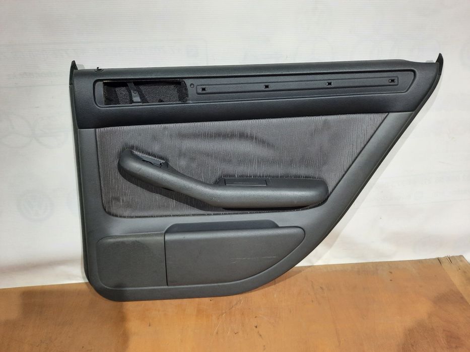 Обшивки дверей Ауди А6 С5